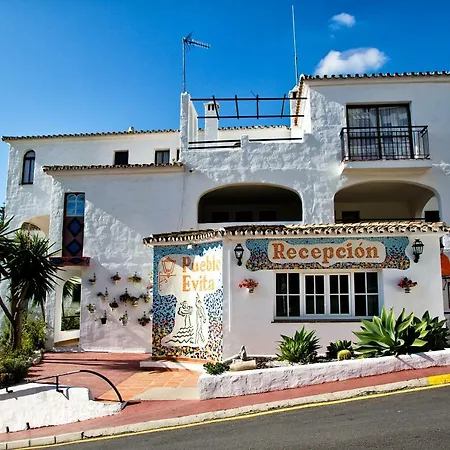 Pueblo Evita Resort
